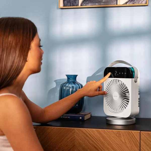 Imagen 5 Climatizador de sobremesa con oscilación y pantalla digital. Depósito de 300 ml, temporizador programable y control táctil para un ambiente fresco y confortable.