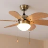 Imagen 5 Ventilador de techo de 36” con luz y aspas reversibles. Motor de 50 W, 3 velocidades y función verano/invierno para máxima eficiencia energética y confort.