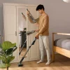 Imagen 3 Aspirador vertical Cecotec Scoba 2100 Twice ultraligero de 1,55 kg. Motor Brushless de 210W, succión de 20 kPa y cabezal omnidireccional para limpieza ágil.