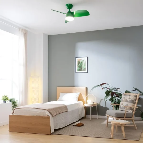 Imagen 4 Ventilador de techo DC de 36" y 35 W en color menta. Incluye luz LED, mando a distancia, temporizador y sistema silencioso EnergySilence para máximo confort.