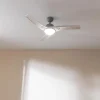 Imagen 3 Ventilador de techo EnergySilence Aero 560 IronWhite de 52” con luz LED 18W. Motor de 62W, 3 aspas, mando a distancia y función verano/invierno.