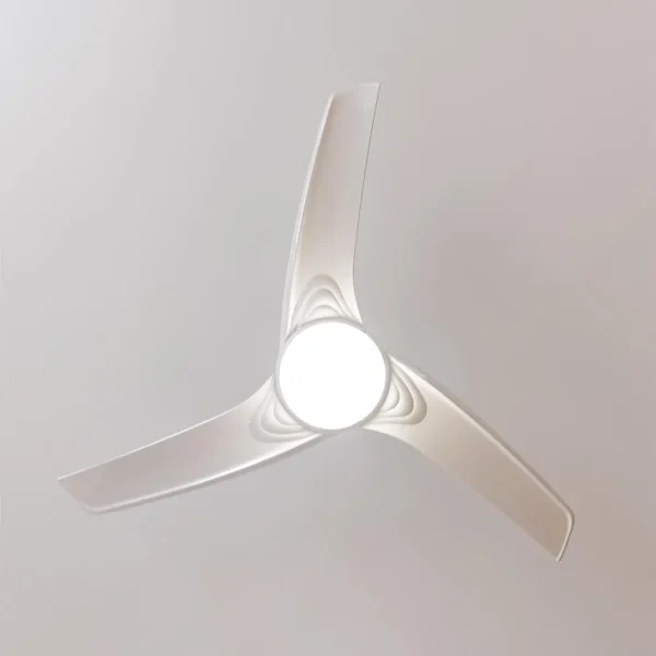 Imagen 5 Ventilador de techo 52” EnergySilence Aero 560 GoldWhite. Luz LED 18W, motor 62W, mando a distancia, temporizador y modo invierno/verano. 3 aspas.