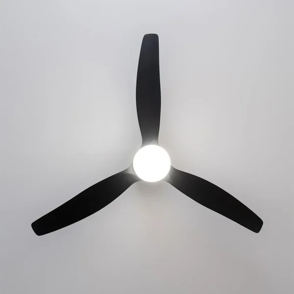 Imagen 5 Ventilador de techo IP44 con WiFi y luz LED. Motor DC 40 W, 132 cm, 6 velocidades, función verano-invierno y mando a distancia. Ideal para exteriores.