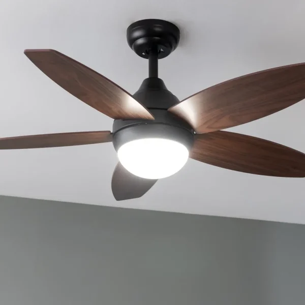 Imagen 5 Ventilador de techo 42” EnergySilence Aero 4200 Black&DarkWood. Motor 53W, luz LED 15W, mando a distancia y temporizador. Diseño elegante y silencioso.