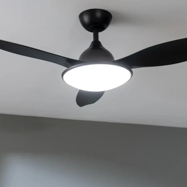 Imagen 6 Ventilador de techo con motor DC de 35 W y luz LED. Silencioso, 48 pulgadas, 6 velocidades, mando a distancia y función verano/invierno para climatización.