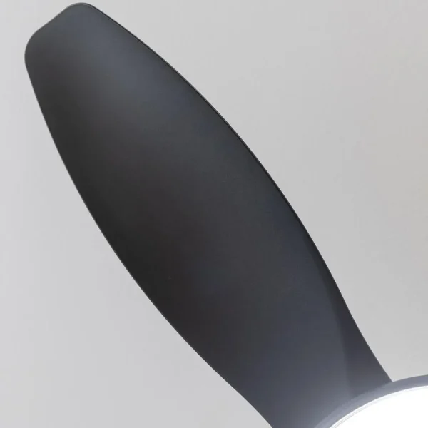 Imagen 7 Ventilador de techo con motor DC de 35 W y luz LED. Silencioso, 48 pulgadas, 6 velocidades, mando a distancia y función verano/invierno para climatización.