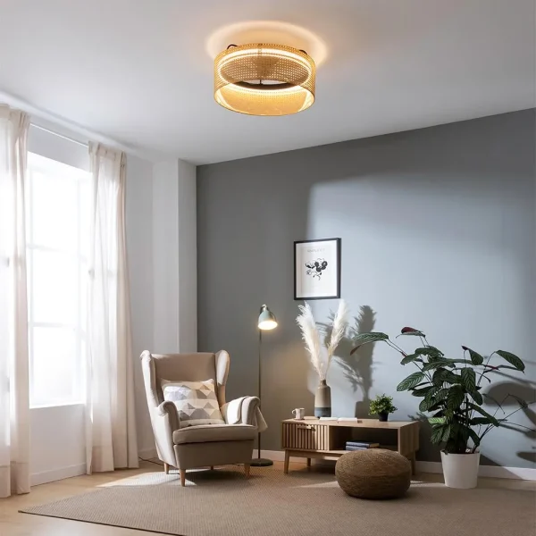 Imagen 4 Ventilador de techo beige con luz LED 45 W y motor DC de 15 W. Diseño compacto de 17 pulgadas, mando a distancia, 3 velocidades y función verano/invierno.