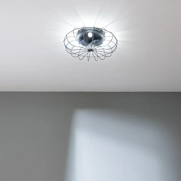 Imagen 3 Ventilador de techo con luz LED y motor DC eficiente de 20 W. Diseño Iron Design, aspas ocultas, mando a distancia y función inversa verano-invierno.