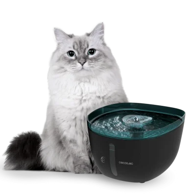 Fuente automática de agua para mascotas Cecotec Pumba 2200 Refresh de 2 litros con filtro y luz LED interior