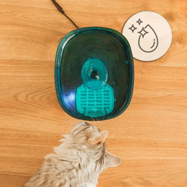 Imagen 6 Fuente automática para mascotas Cecotec Pumba 2200 Refresh con 2 litros de capacidad, filtro purificador y luz interior para mantener el agua fresca diaria.