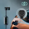 Imagen 5 Cargador portátil Cecotec PIT&GO 3,5 kW para vehículos eléctricos tipo 2. Cable de 5 metros, pantalla LCD, protección IP65 y carga segura en interior y exterior.