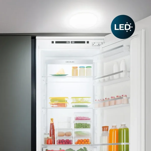Imagen 7 Frigorífico integrable Cecotec de 267L con tecnología NoFrost e Inverter. Sistema Full LED Wall y cajón Fresh Zone Plus para máxima conservación. Clase E.