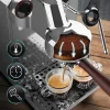 Imagen 6 Cafetera espresso profesional Baristeo Intima de Cecotec con 20 bares de presión, sistema Thermoblock doble y manómetro para un café perfecto en casa.