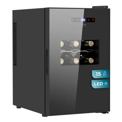 Vista frontal de la vinoteca Bolero GrandSommelier 1550 CoolCrystal de Cecotec para 15 botellas con panel táctil y luz LED