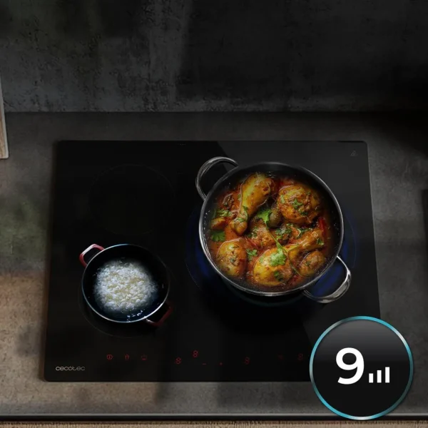 Imagen 8 Optimiza tu cocina con la placa Cecotec Bolero Squad I 3600. 3 zonas, 7400W de potencia, control táctil invisible y función KeepWarm para resultados profesionales.