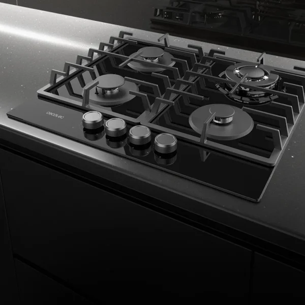 Imagen 7 Placa de gas Bolero Squad G 4200F Glass Black con 4 quemadores, superficie de cristal templado de alta resistencia y sistema de seguridad FlameGuard integrado.
