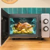 Imagen 4 Microondas Proclean 3060 Flatbed Mirror de 20 litros y 700 W. Tecnología sin plato para máximo espacio interior y elegante diseño con acabado de espejo.