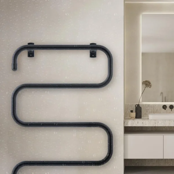Imagen 6 Radiador toallero eléctrico de bajo consumo Cecotec ReadyWarm 5000 Towel Black con 100W, indicador luminoso y doble uso: suelo o pared. Máxima seguridad.