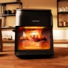 Imagen 8 Freidora de aire 4,5 L y 1900 W con grill y ahumador. Logra sabores a brasa, texturas crujientes y cocciones saludables sin aceite en carnes y verduras.