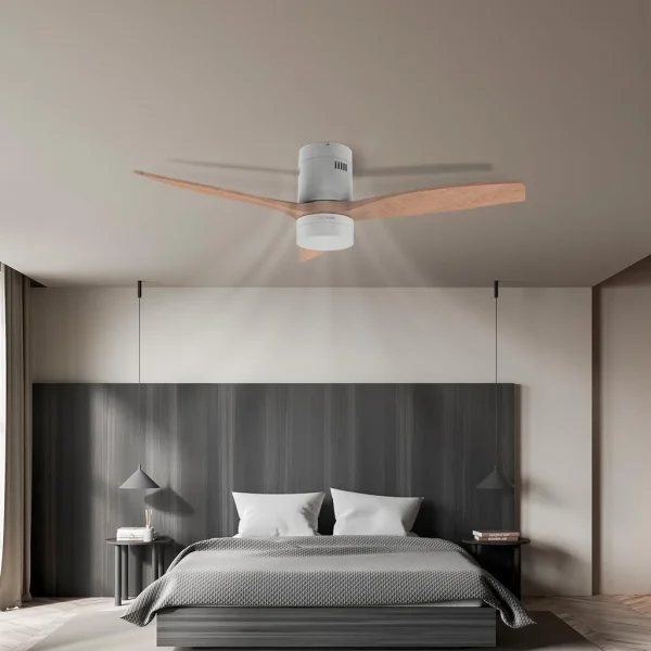 Imagen 4 Ventilador de techo de 52 pulgadas con motor DC de 40 W, 6 velocidades, mando a distancia, temporizador de 8h y función verano-invierno para climatización.