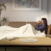 Imagen 5 Disfruta del máximo confort térmico con la manta eléctrica Cecotec HeatConfort Calma de 200x180 cm. Calor uniforme y suave para un descanso reparador y cálido.