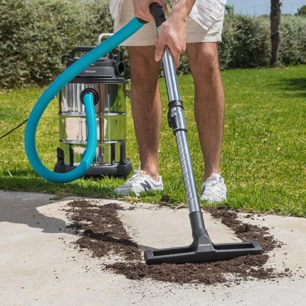 Imagen 6 Aspirador de sólidos y líquidos Conga Rockstar Wet & Dry Steel Max Pro de Cecotec