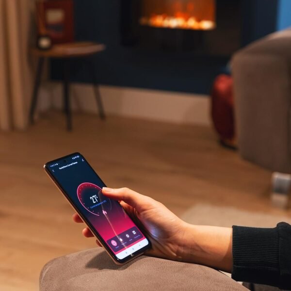 Imagen 4 Chimenea eléctrica ReadyWarm 3560 Curved Flames Connected de Cecotec